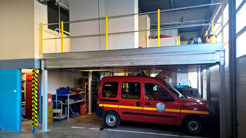 Plateforme stockage caserne de pompiers