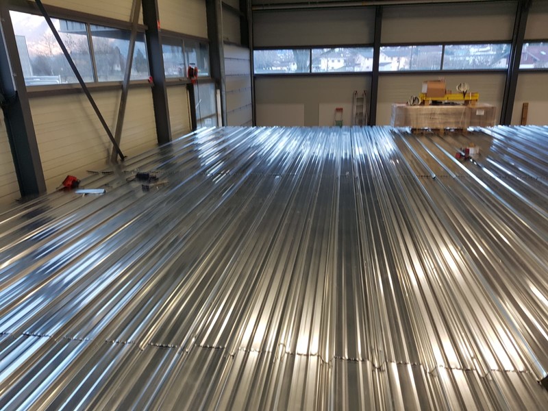 Montage d'une plateforme avec tôle bac acier Montage d'une plateforme avec tôle bac acier