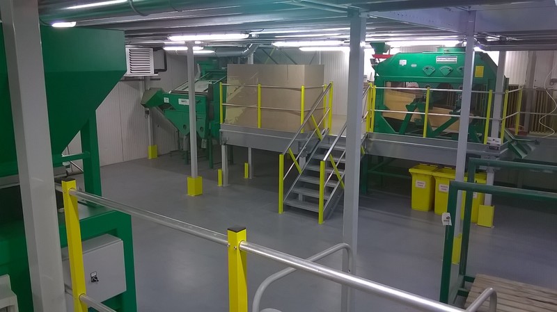 Passerelle machine sur mezzanine Passerelle machine sur mezzanine